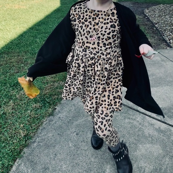 CARTER’S LEOPARD 2PC SET CORDUROY DRESS TUNIC LEGGINGS PANTS OUTFIT ANIMAL PRINT - Picture 2 of 10